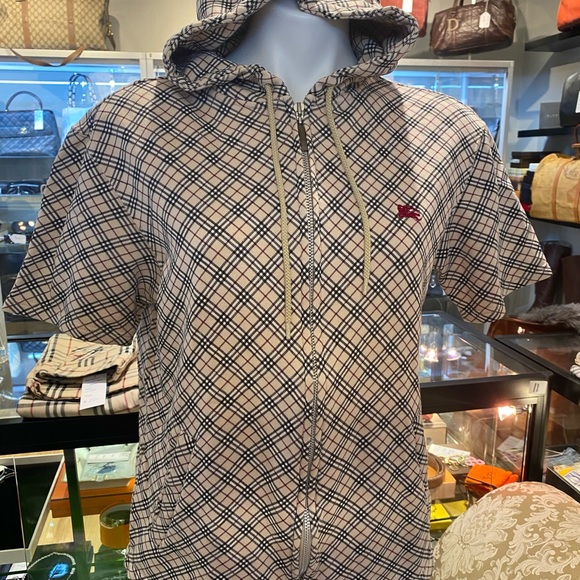 Burberry London zip top with hoodie - Picture 2 of 10